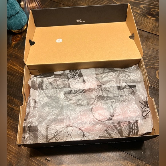 Ready for school ❤️ - Picture 2 of 9